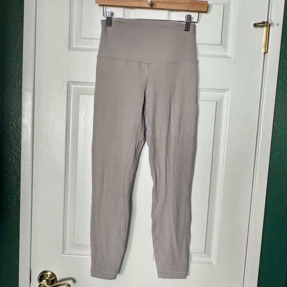 Lululemon Align High Rise 25" fully lined Pant in Dark Chrome - 6